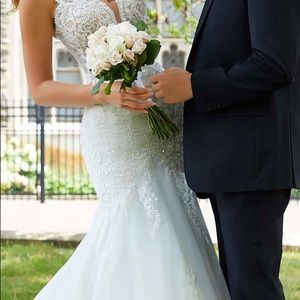 Wedding dress morilee by Madeline Gardnier